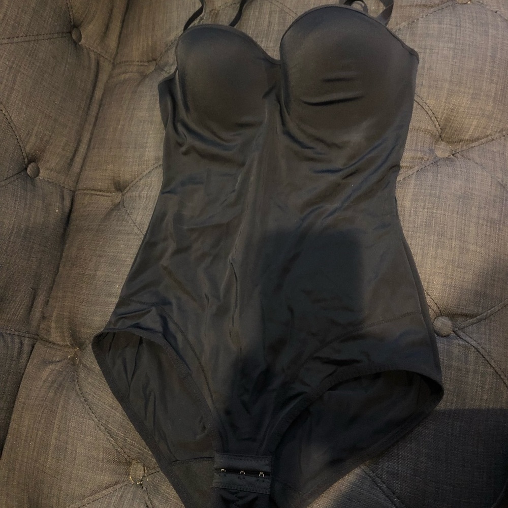 Marilyn Monroe Black shaping bodysuit